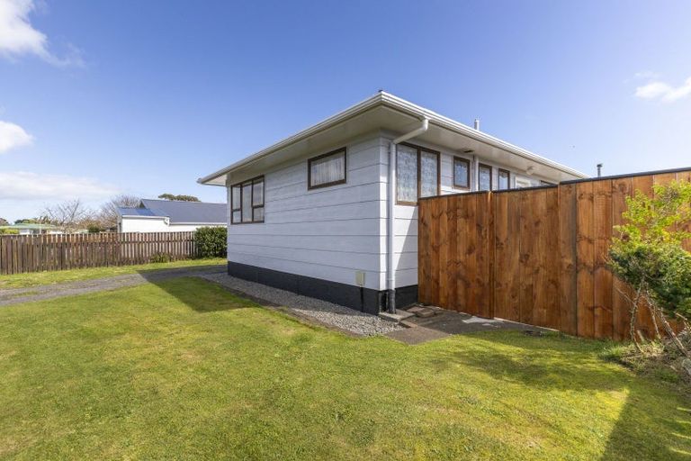 Photo of property in 24 Sole Avenue, Bell Block, New Plymouth, 4312
