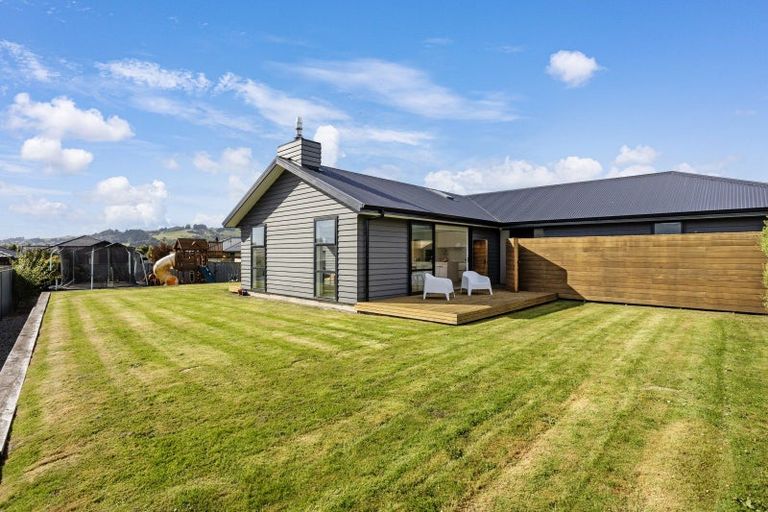 Photo of property in 29 Awa Toru Drive, Fairfield, Dunedin, 9018