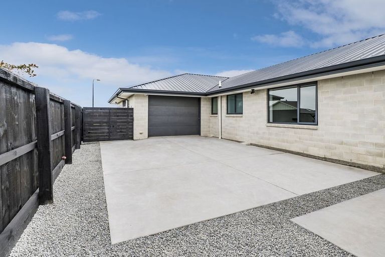 Photo of property in 8 Perendale Place, Kirwee, 7571
