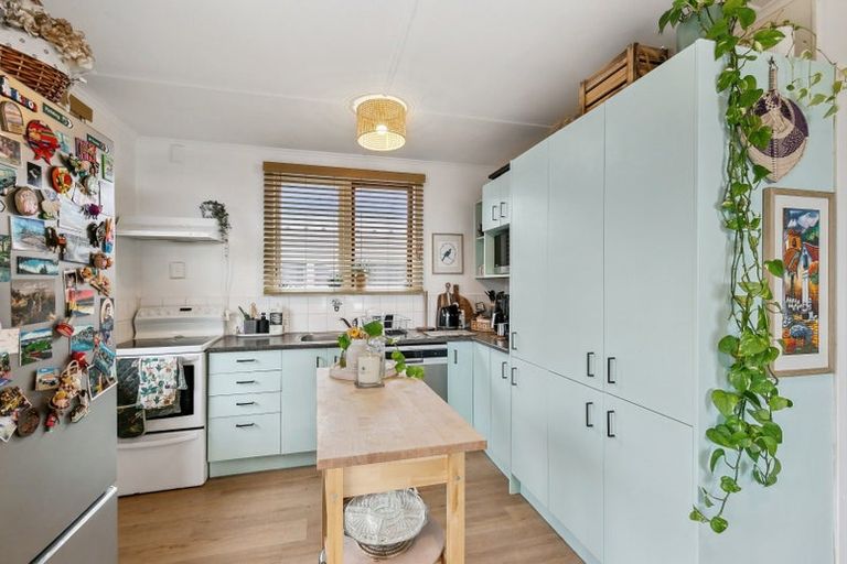 Photo of property in 20 Matatiro Street, Titahi Bay, Porirua, 5022