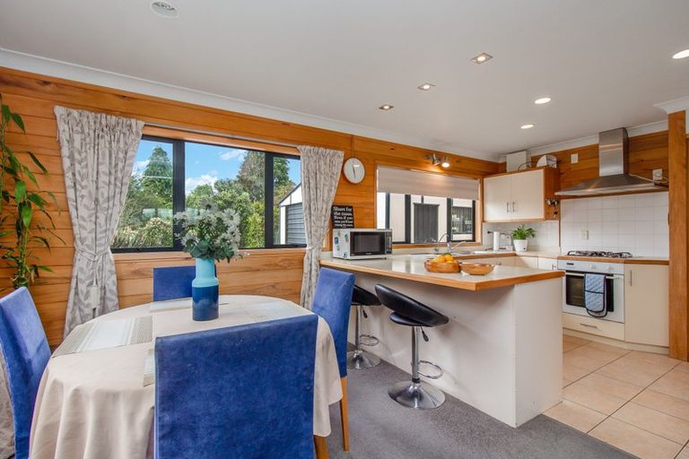 Photo of property in 12 Elmslie Place, Owhata, Rotorua, 3010