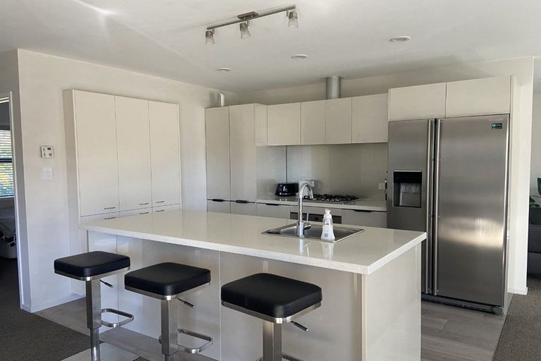 Photo of property in 8 Waimarama Street, Waikawa, Picton, 7220