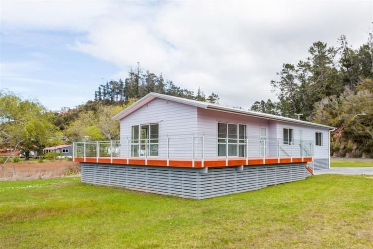 Photo of property in 83 Pepe Road, Tairua, 3508
