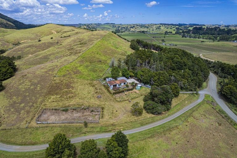 Photo of property in 487a Pukehuia Road, Tangiteroria, 0381