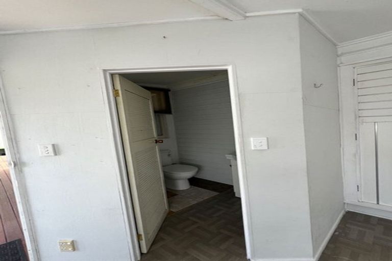 Photo of property in 220 St George Street, Papatoetoe, Auckland, 2025