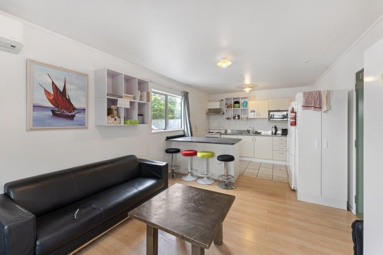 Photo of property in 91 Brockworth Place, Riccarton, Christchurch, 8011