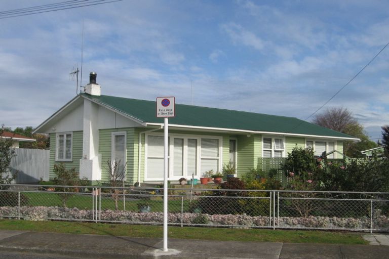 Photo of property in 107 Conway Street, Mayfair, Hastings, 4122