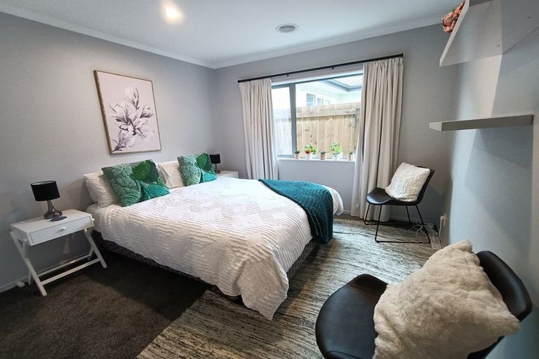 Photo of property in 13 Atherton Terrace, Churton Park, Wellington, 6037