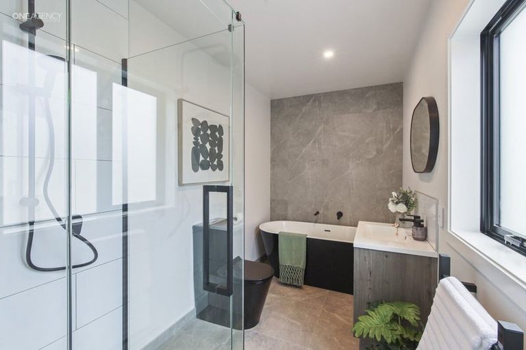 Photo of property in 148a West Belt, Rangiora, 7400