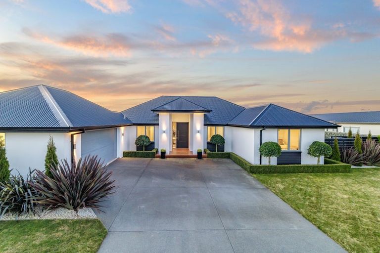 Photo of property in 26 Elizabeth Allen Drive, West Melton, 7618