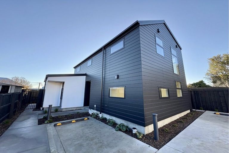 Photo of property in 4/33 England Street, Phillipstown, Christchurch, 8011