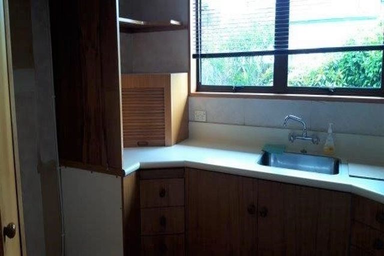 Photo of property in 8a Grassmere Street, Papanui, Christchurch, 8052