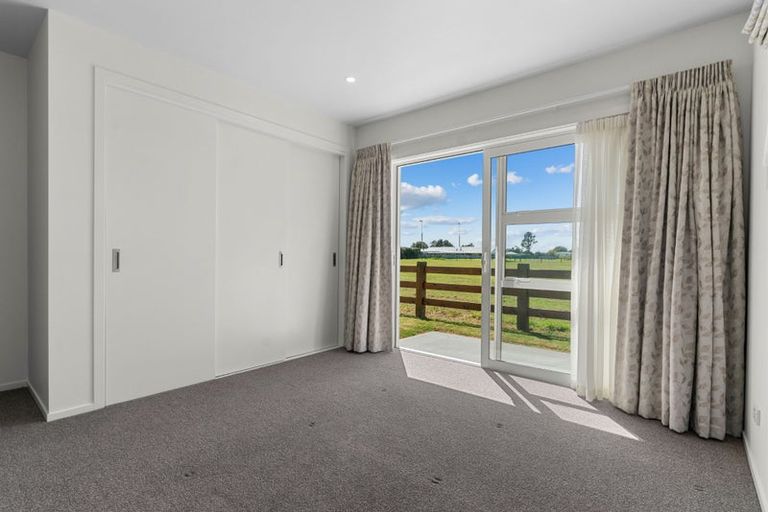 Photo of property in 1 Kermadec Crescent, Waipu, 0510