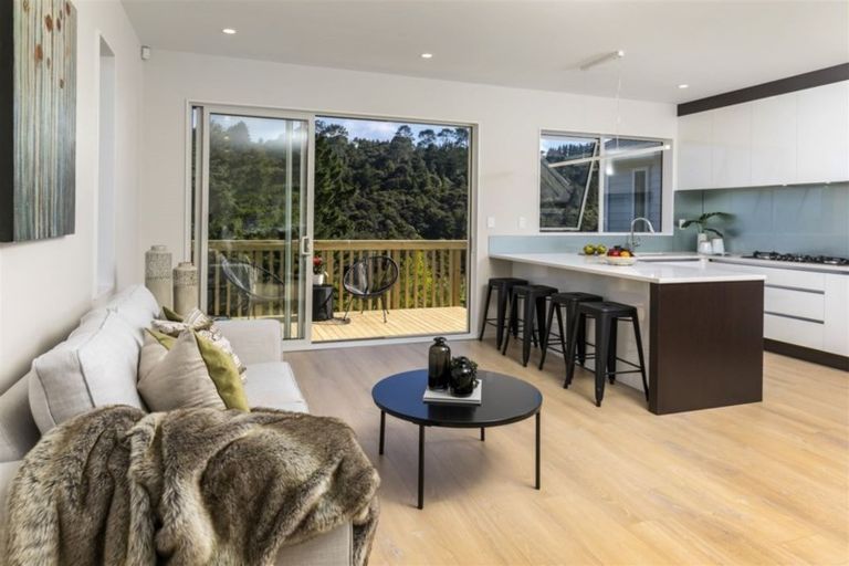 Photo of property in 28 Jeroboam Loop, Kumeu, 0810