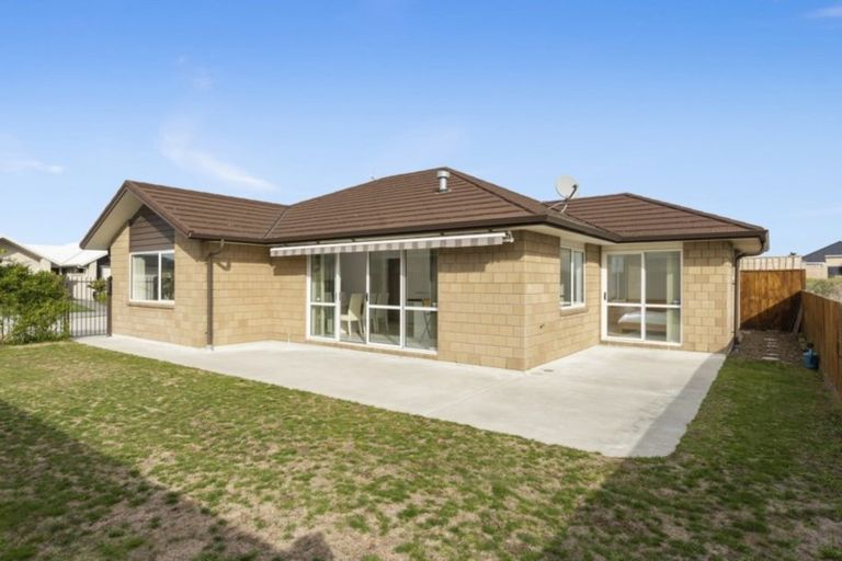 Photo of property in 20 Kokihi Close, Papamoa Beach, Papamoa, 3118