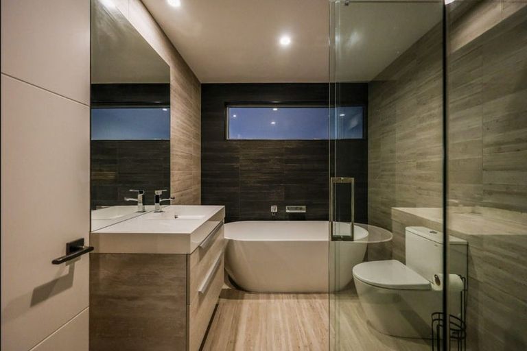 Photo of property in 13 Picadilly Avenue, Casebrook, Christchurch, 8051