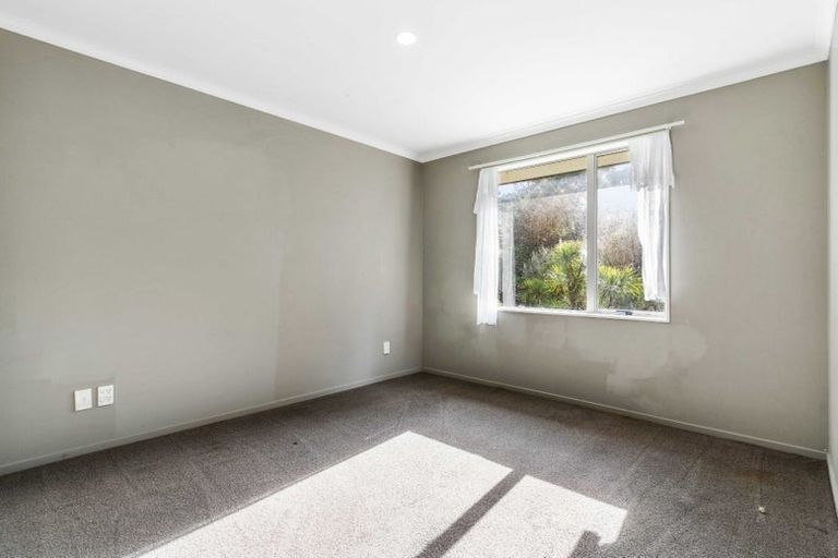 Photo of property in 9 Carillon Place, Massey, Auckland, 0614
