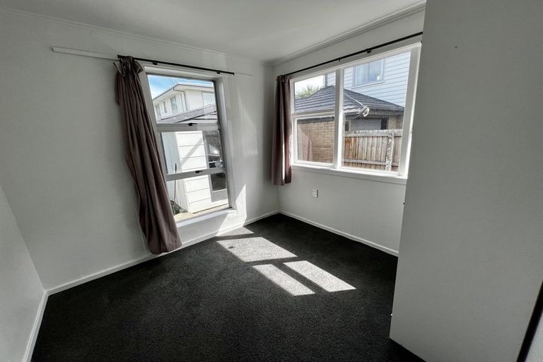 Photo of property in 2/84 Harman Street, Addington, Christchurch, 8024