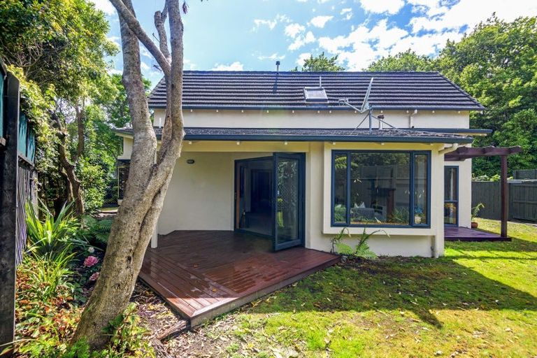 Photo of property in 28 Ihaka Street, Hokowhitu, Palmerston North, 4410