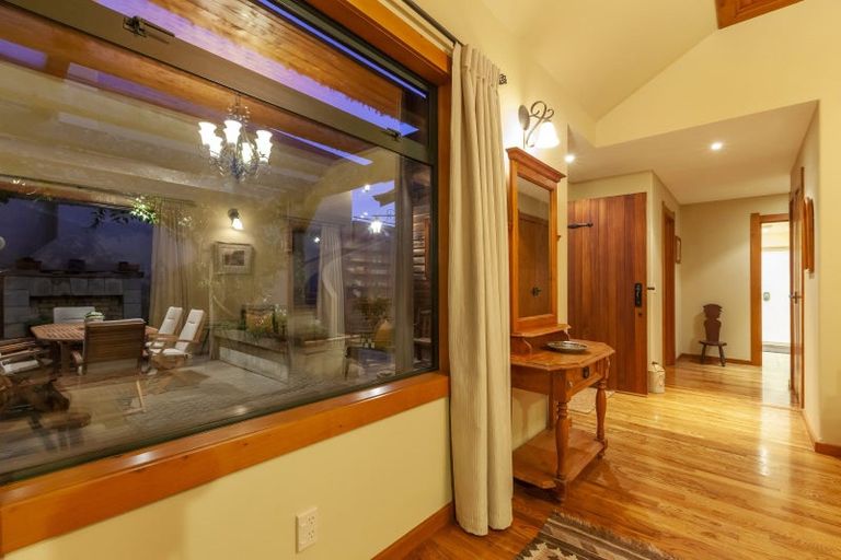 Photo of property in 111 Ngarara Road, Waikanae, 5036