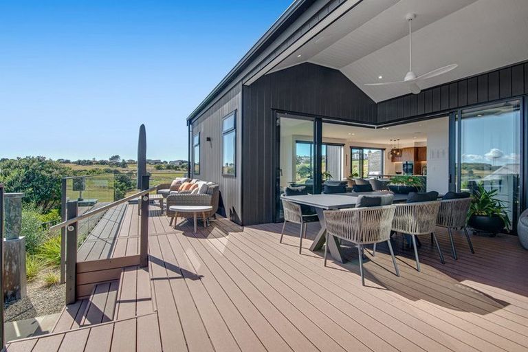 Photo of property in 47 Discovery Drive, Gulf Harbour, Whangaparaoa, 0930