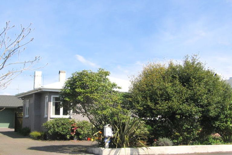 Photo of property in 12 Elizabeth Street, Victoria, Rotorua, 3010