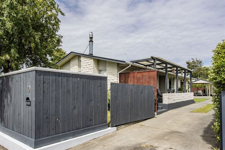 Photo of property in 10 Douglas Street, Rangiora, 7400