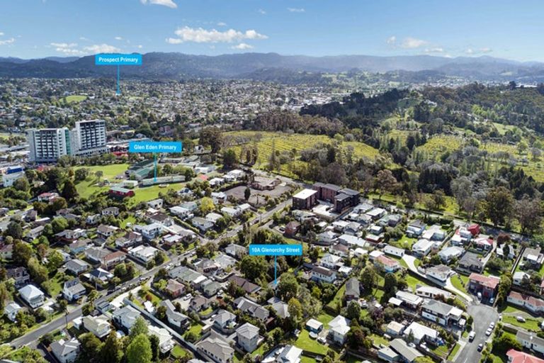 Photo of property in 10a Glenorchy Street, Glen Eden, Auckland, 0602