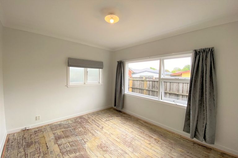 Photo of property in 19 Sumner Street, Spreydon, Christchurch, 8024