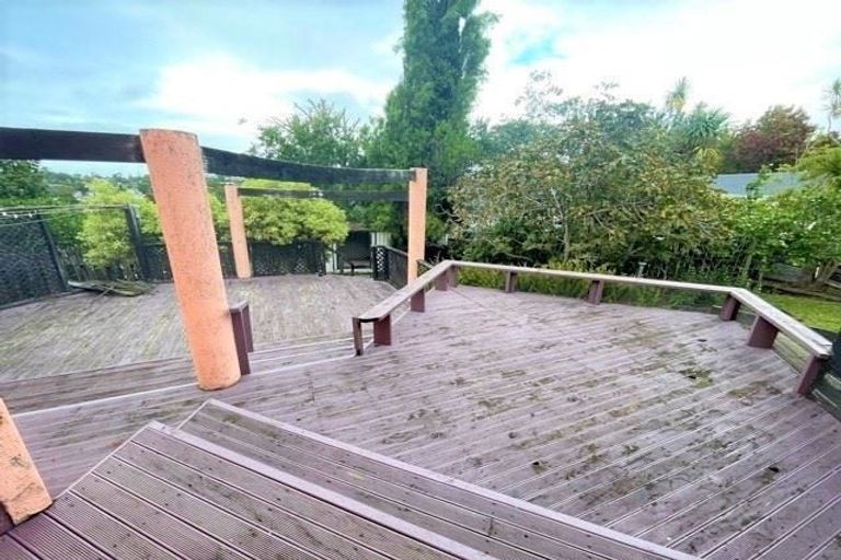 Photo of property in 228 Glamorgan Drive, Northcross, Auckland, 0630