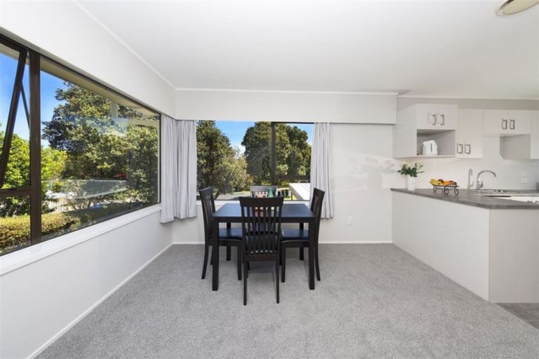 Photo of property in 1/20 Gladys Avenue, Glenfield, Auckland, 0629