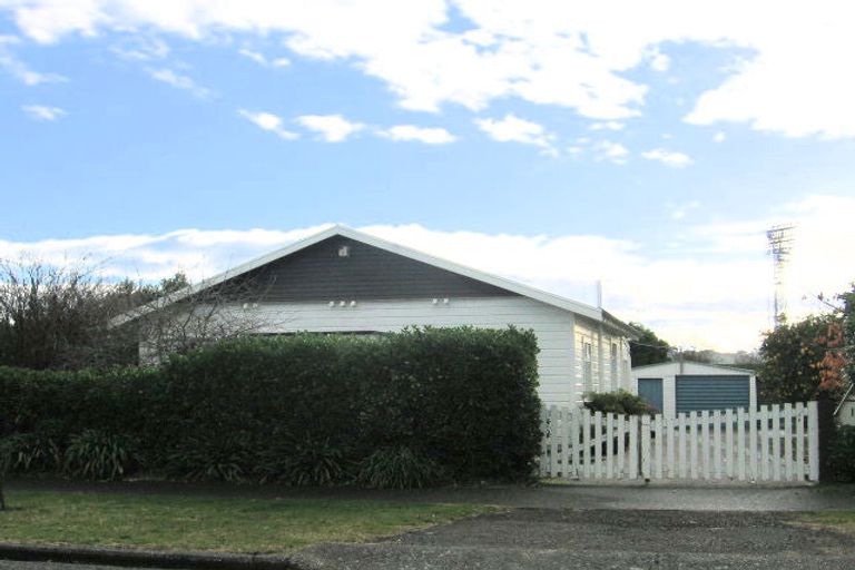 Photo of property in 13 Ashridge Road, Napier South, Napier, 4110