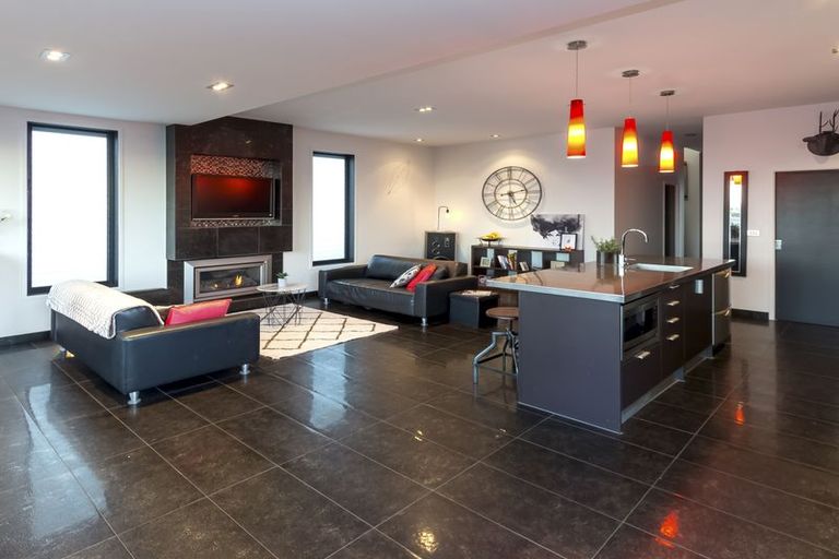 Photo of property in 57 Pah Road, Cockle Bay, Auckland, 2014