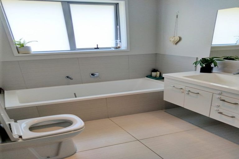 Photo of property in 159 Ballintoy Park Drive, Welcome Bay, Tauranga, 3175