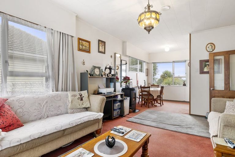 Photo of property in 42 Puketai Street, Andersons Bay, Dunedin, 9013