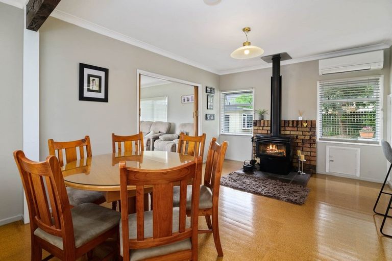 Photo of property in 6 Otonga Road, Springfield, Rotorua, 3015