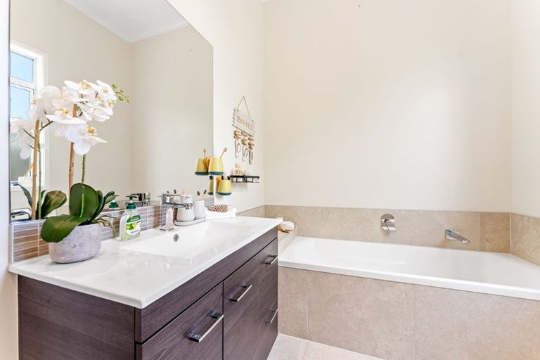 Photo of property in 7 Barcliff Terrace, Gulf Harbour, Whangaparaoa, 0930