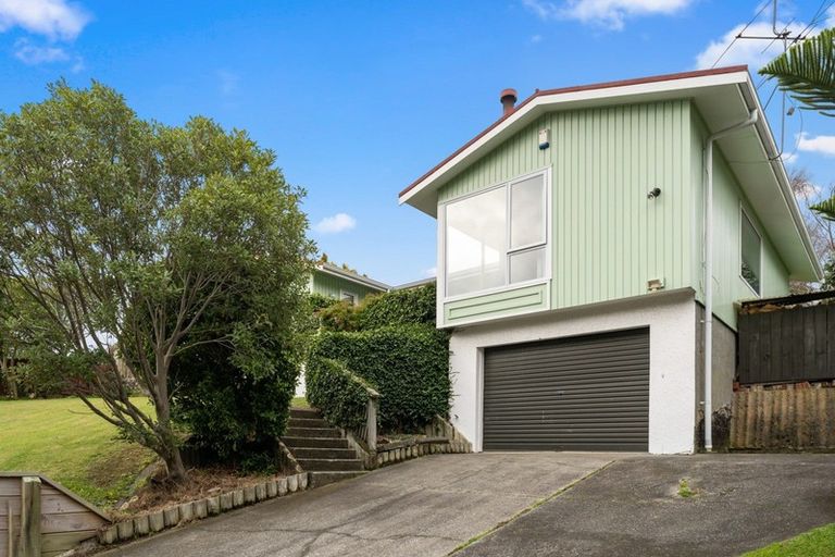 Photo of property in 85 Spinnaker Drive, Whitby, Porirua, 5024