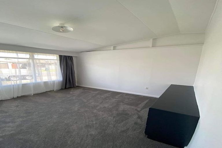 Photo of property in 52 Lancaster Street, Takaro, Palmerston North, 4412
