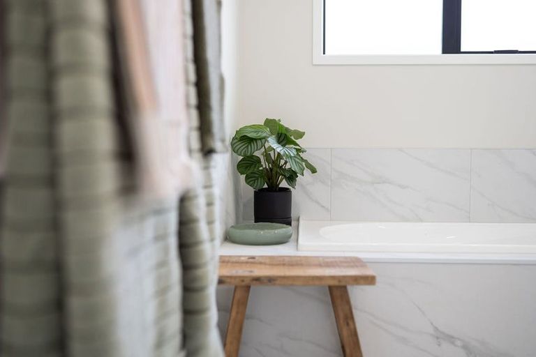 Photo of property in 36 Vintry Drive, Huapai, 0810