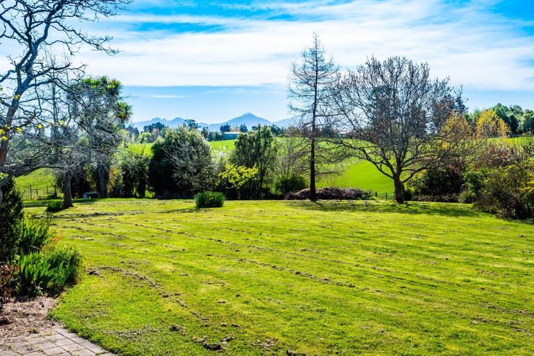 Photo of property in 33 Ribbonwood Road, Geraldine Downs, Geraldine, 7991