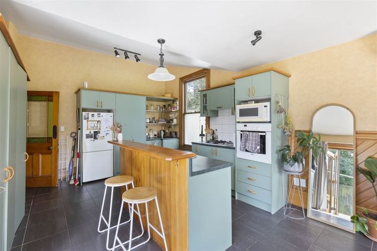 Photo of property in 11 Havelock Street, Phillipstown, Christchurch, 8011