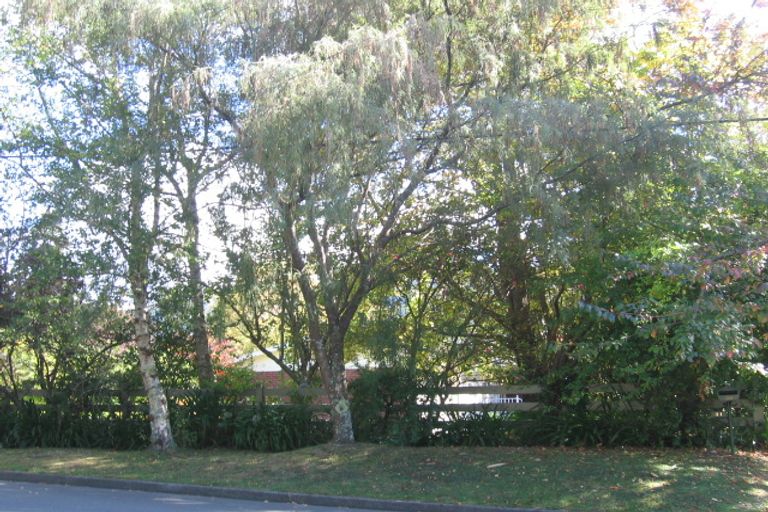 Photo of property in 31 Chatsworth Road, Silverstream, Upper Hutt, 5019