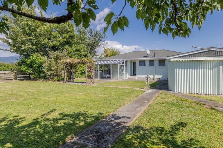 Photo of property in 75 Meadowvale Drive, Levin, 5510