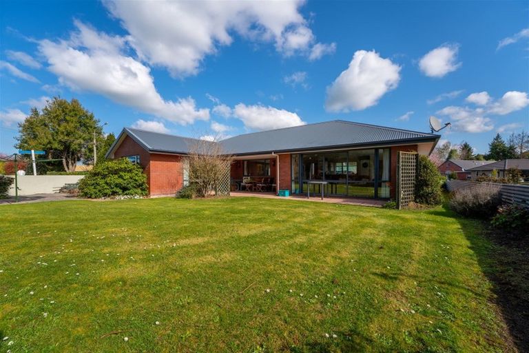 Photo of property in 33 Mckenzie Street, Geraldine, 7930