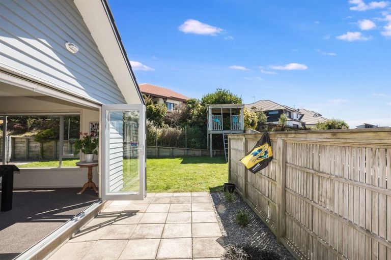 Photo of property in 30 Aotea Drive, Aotea, Porirua, 5024