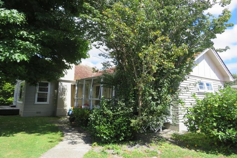 Photo of property in 53 Routley Crescent, Elderslea, Upper Hutt, 5018