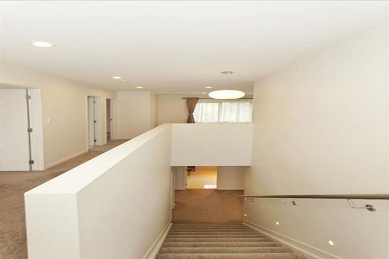 Photo of property in 17a Tainui Street, Torbay, Auckland, 0630