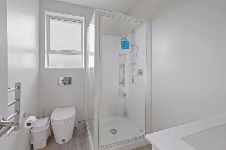 Photo of property in 78 Farquhars Road, Redwood, Christchurch, 8051