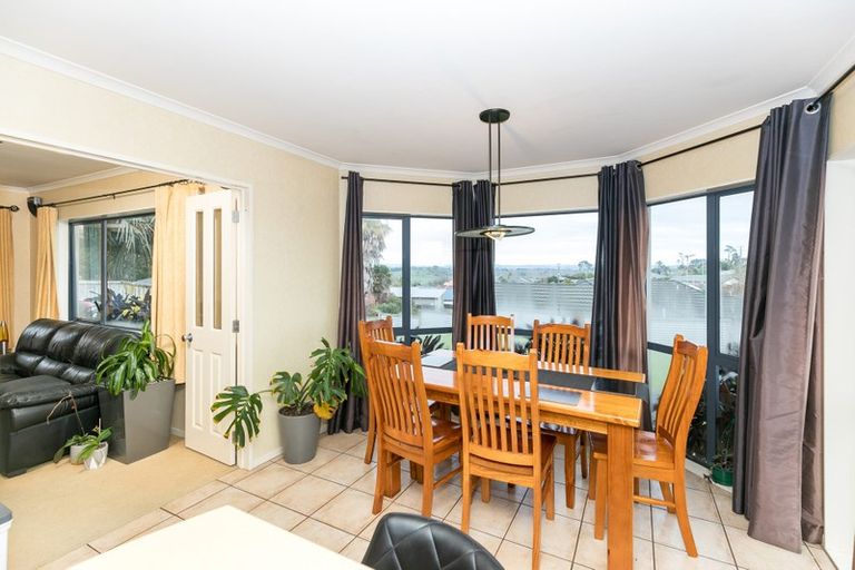 Photo of property in 14 Pointon Glade, Grandview Heights, Hamilton, 3200
